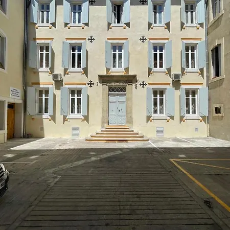 Romantique Maison De L'église Du Couvent Affittacamere Narbona