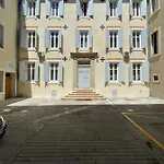 Romantique Maison De L'eglise Du Couvent Penzion Narbonne