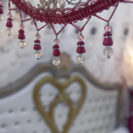 Affittacamere Romantique Maison De L'église Du Couvent *