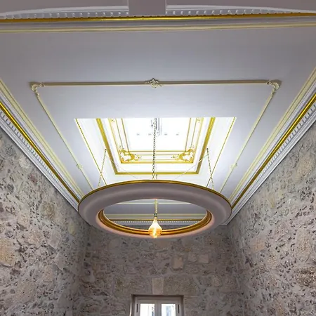 Gasthuis Romantique Maison De L'eglise Du Couvent