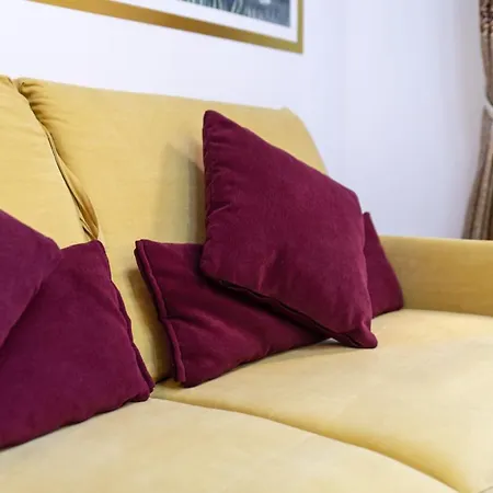 Guest house Romantique Maison De L'eglise Du Couvent